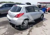 2011 Nissan VERSA фото