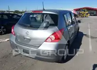2011 Nissan VERSA фото