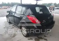 2011 Nissan VERSA фото
