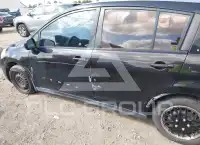 2011 Nissan VERSA photo
