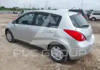 2011 Nissan VERSA photo