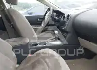 2011 Nissan ROGUE photo