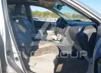 2011 Nissan ROGUE photo