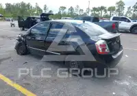 2011 Nissan SENTRA фото