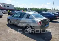 2011 Nissan SENTRA фото