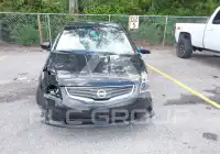 2011 Nissan SENTRA фото