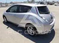 2011 Nissan LEAF фото