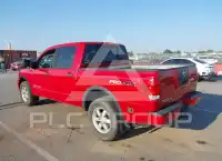 2011 Nissan TITAN фото