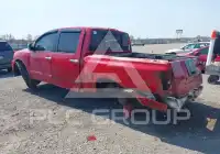2011 Nissan TITAN фото