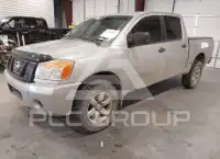 2011 Nissan TITAN photo