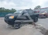 2011 Nissan TITAN фото