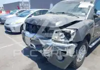 2011 Nissan TITAN фото