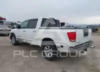 2011 Nissan TITAN photo