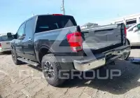 2011 Nissan TITAN фото