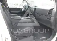 2011 Nissan TITAN photo