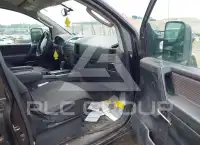 2011 Nissan TITAN фото