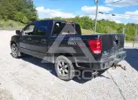 2011 Nissan TITAN фото