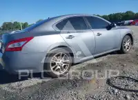 2011 Nissan MAXIMA photo