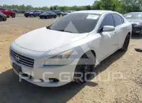 2011 Nissan MAXIMA photo