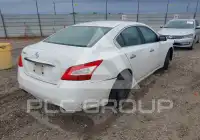 2011 Nissan MAXIMA photo