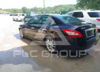 2011 Nissan MAXIMA photo