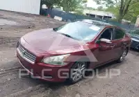 2011 Nissan MAXIMA photo
