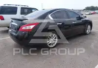 2011 Nissan MAXIMA photo