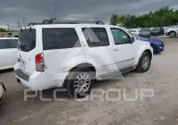 2011 Nissan PATHFINDER фото