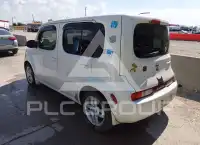 2011 Nissan Cube photo