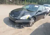 2011 Nissan ALTIMA photo