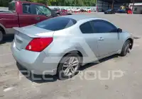 2011 Nissan ALTIMA фото