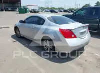 2011 Nissan ALTIMA фото