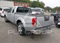 2011 Nissan FRONTIER фото