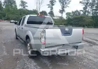 2011 Nissan FRONTIER фото