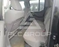 2011 Nissan FRONTIER фото