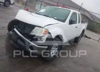 2011 Nissan FRONTIER фото
