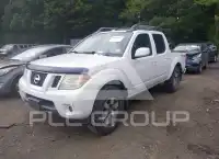 2011 Nissan FRONTIER photo
