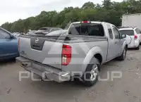 2011 Nissan FRONTIER фото