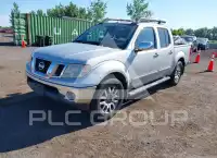 2011 Nissan FRONTIER фото