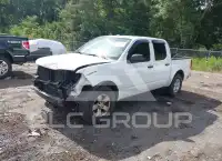2011 Nissan FRONTIER фото