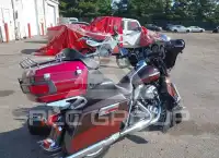 2011 Harley-Davidson FLHTK photo