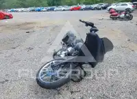 2011 Harley-Davidson FLHX photo