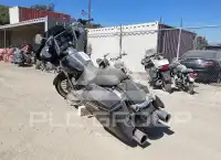 2011 Harley-Davidson FLHX фото