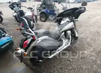 2011 Kawasaki VN900 фото
