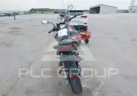 2011 Kawasaki LE650 фото