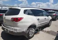 2011 Chevrolet TRAVERSE фото