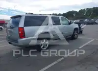 2011 Chevrolet Suburan photo