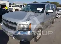 2011 Chevrolet Suburan photo