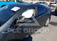 2011 Chevrolet Volt фото