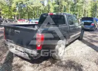 2011 Chevrolet Colorado photo